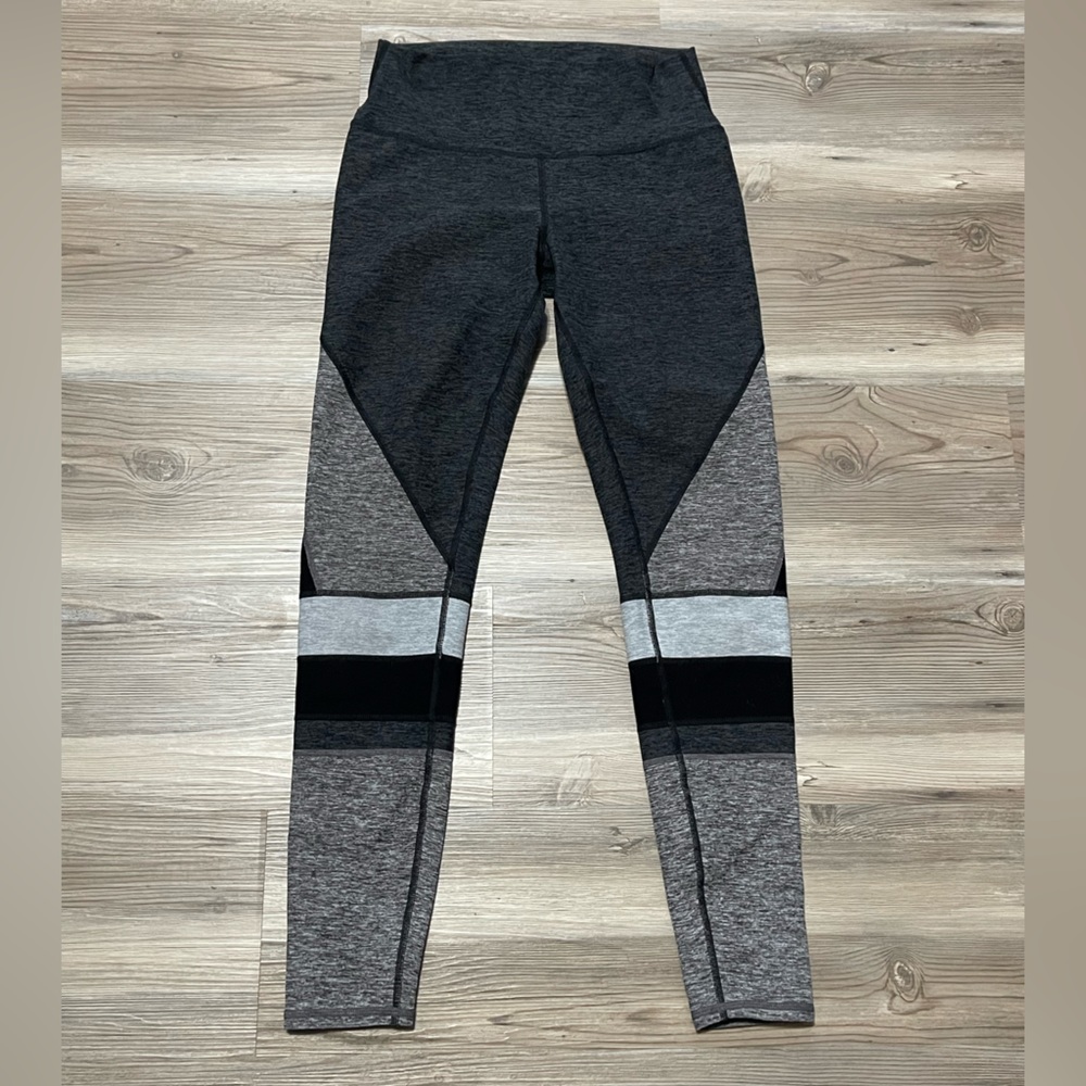 Alo Yoga Alosoft Sheila High Rise Leggings Black & Gray Color Block Size Small